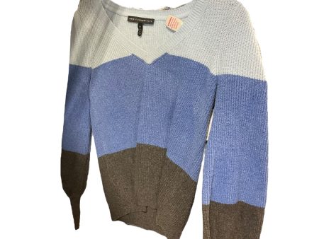 Sweater By White House Black Market In Blue, Size: Xs For Discount