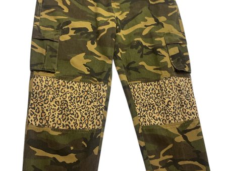 Pants Cargo & Utility By Forever 21 In Camouflage Print, Size: 2x Fashion