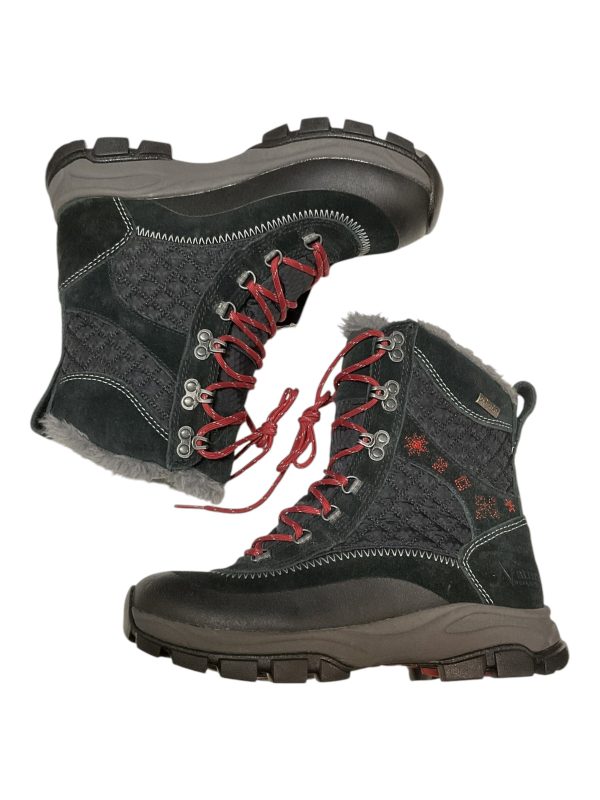 Boots Snow By Natural Reflections In Black, Size: 6 Supply