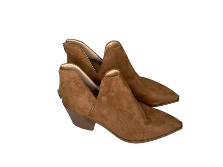 Boots Ankle Heels By Clothes Mentor In Brown, Size: 9.5 Online now