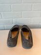 Shoes Flats By Calvin Klein In Grey, Size: 8.5 Online Sale