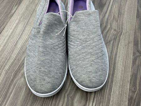 Shoes Flats By Clothes Mentor In Grey, Size: 10 Supply