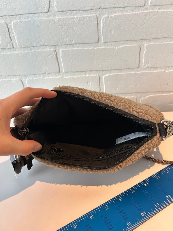 Crossbody By Kavu, Size: Small Cheap