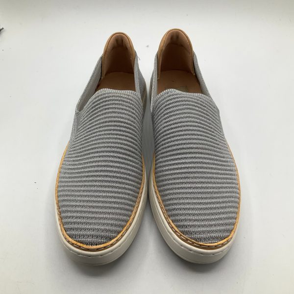 Shoes Flats By Ugg In Grey, Size: 6.5 Cheap