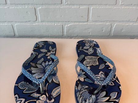 Sandals Flip Flops By Vera Bradley In Blue, Size: 9 For Sale