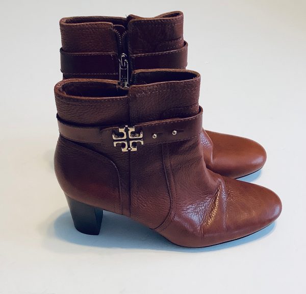 Boots Designer By Tory Burch In Brown, Size: 11 Online now