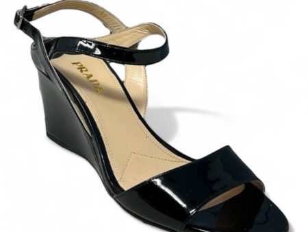 Calzature Donna Patent Leather Wedge Sandals, Vernice, Nero Luxury Designer By Prada  Size: 9 Online Hot Sale