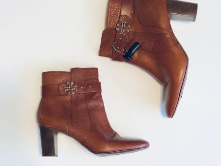 Boots Designer By Tory Burch In Brown, Size: 11 Online now