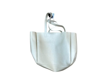 Tote By Clothes Mentor, Size: Medium Supply