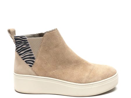 Boots Ankle Flats By Toms In Beige, Size: 7.5 Cheap